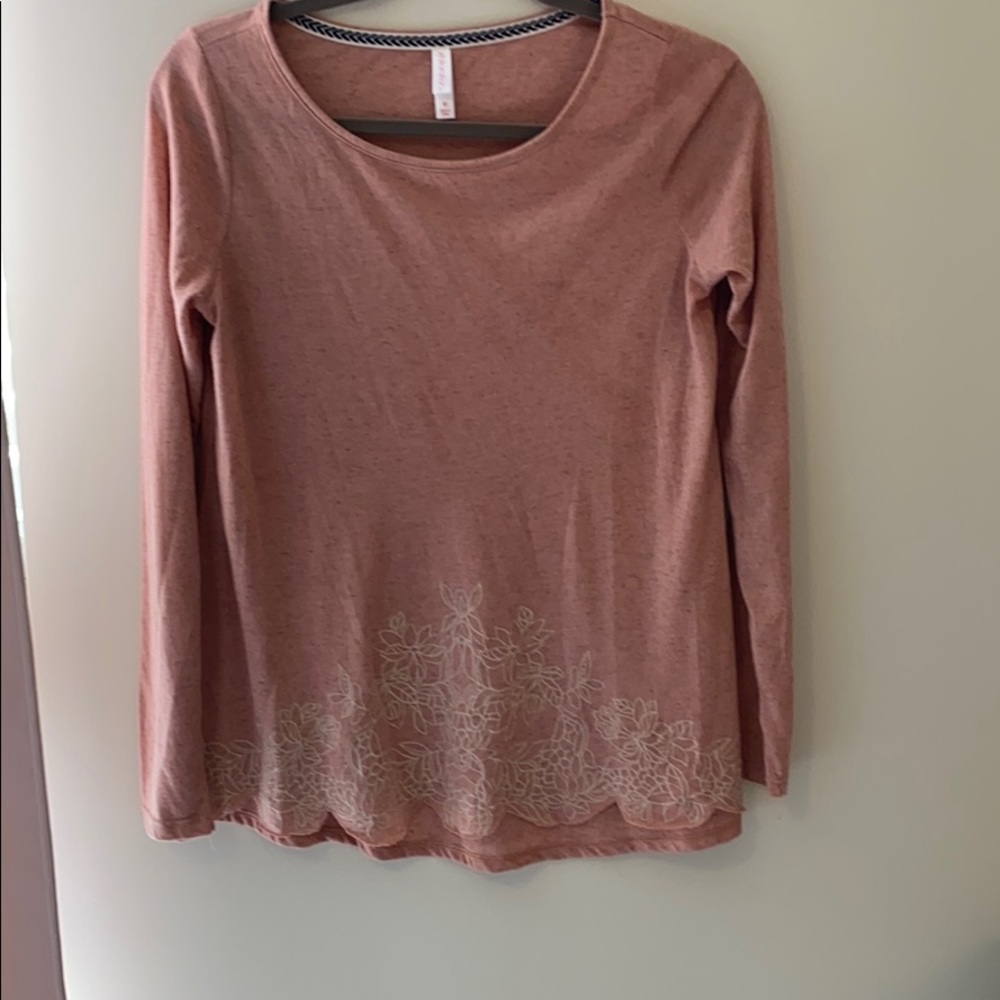 Medium xhiliration top